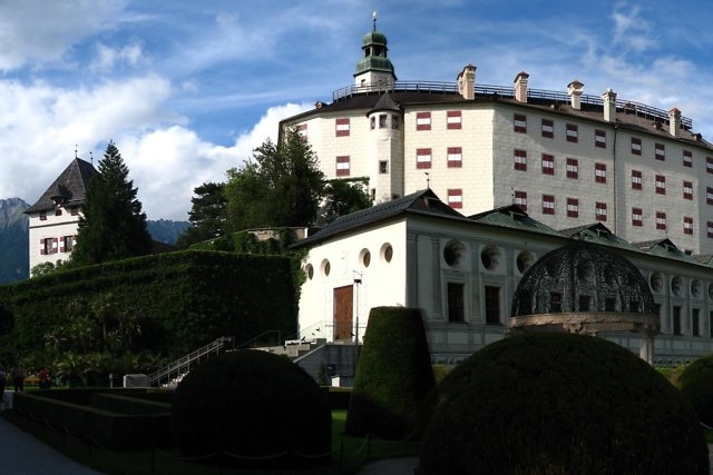 Schloß Ambras bij Innsbruck